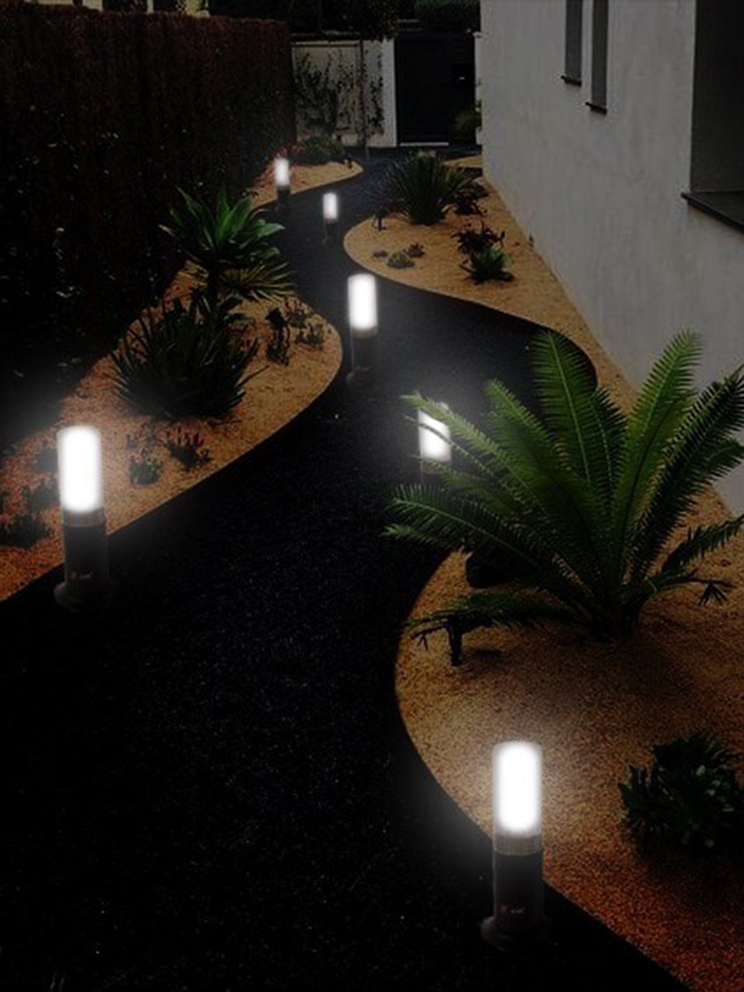 BENE Benjamin Bollard Black & White 6 Pieces Waterproof & Rustproof Outdoor Lamps