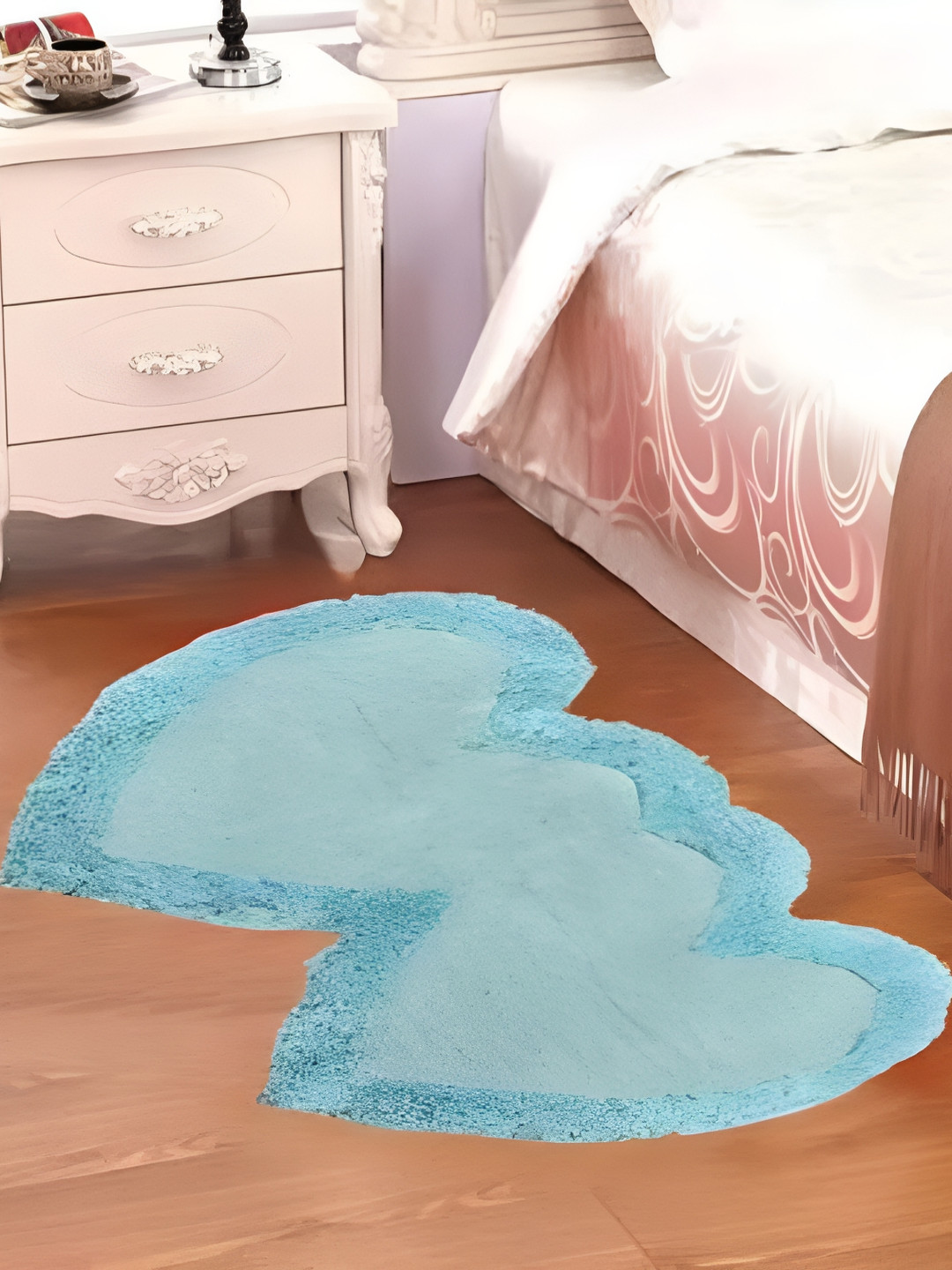 Shopgallery Blue Embossed Heart-shaped Strong & Durable Floor Runner