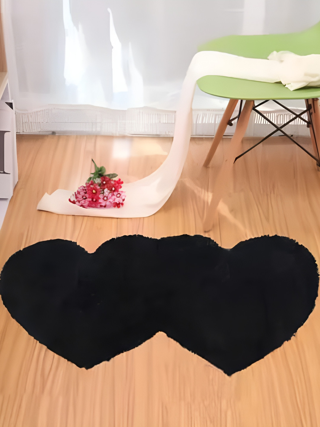 Shopgallery Black Embossed Heart Shaped Strong & Durable Floor Runner