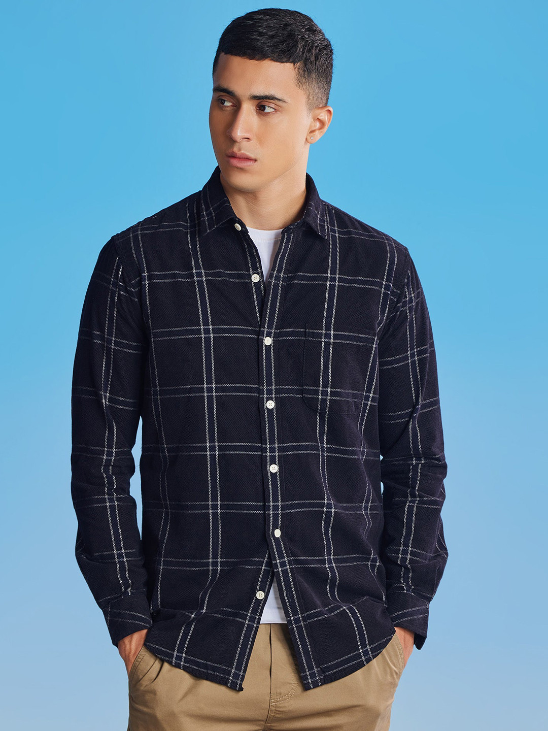Red Flame Men Windowpane Checks Opaque Checked Casual Shirt