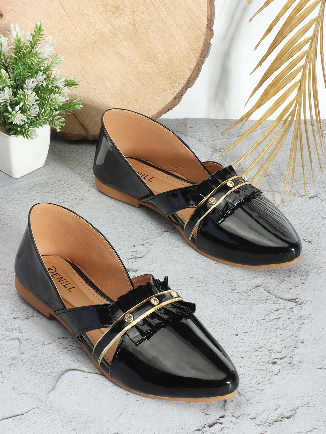 Denill Pointed Toe Ballerinas