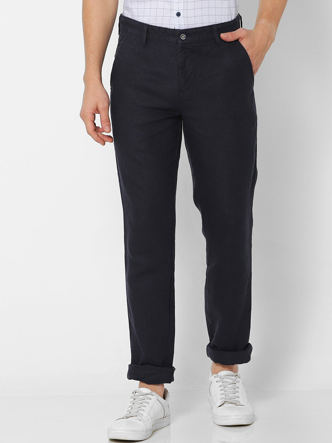 Red Flame Men Slim Fit Mid-Rise Linen Trousers