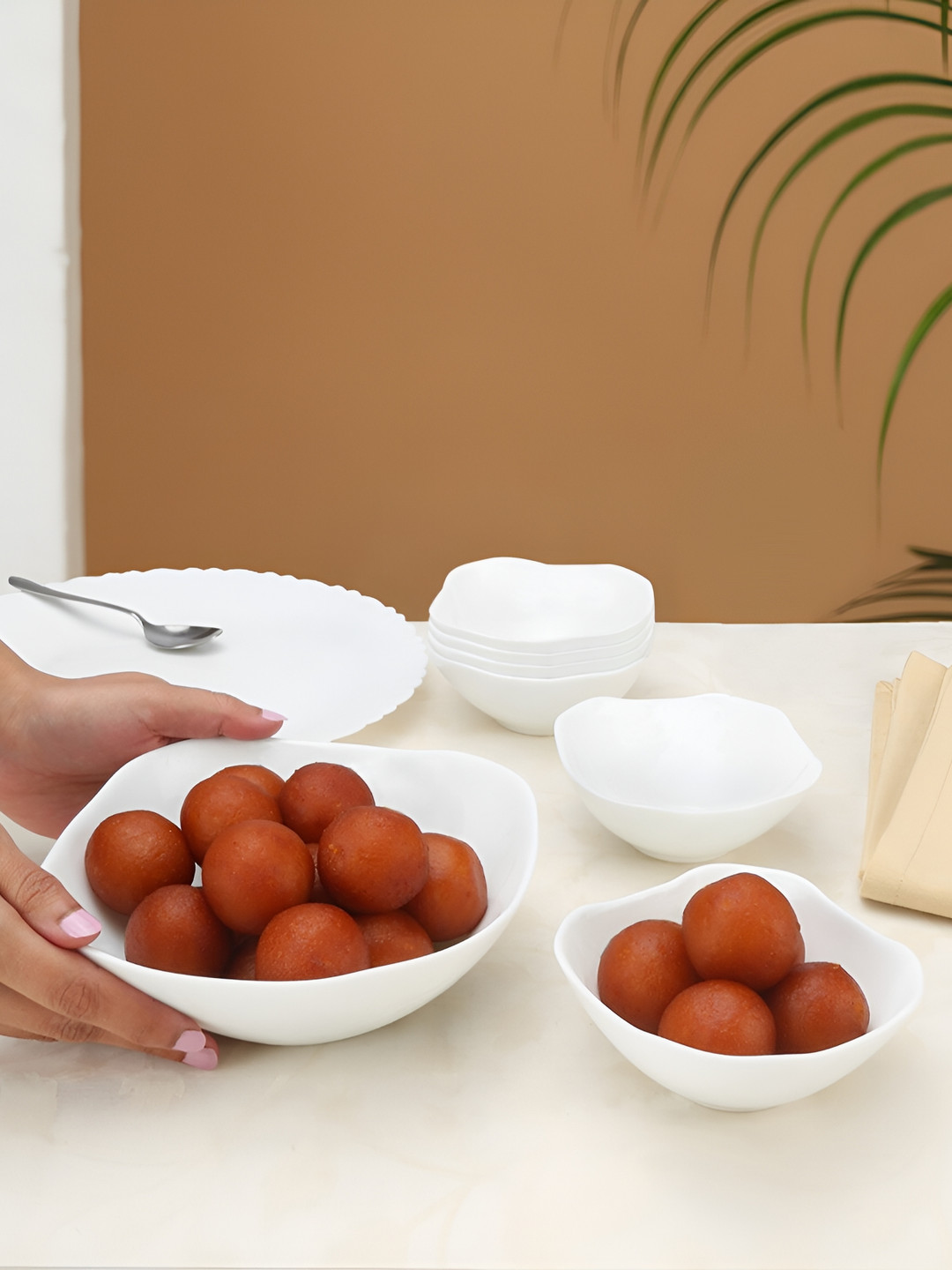 Larah by BOROSIL White Glass 7 Pieces Dishwasher Safe Serving Bowl