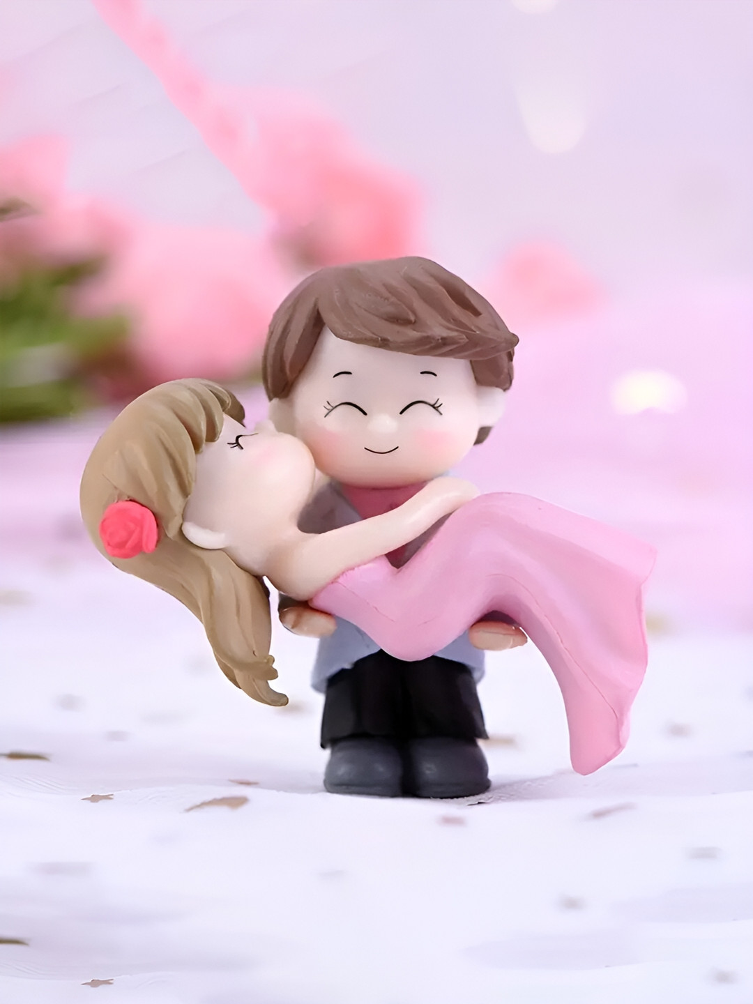 CraftVatika Love Kissing Hug Couple Pink Polyresin Glossy Living Room Tiny Showpiece - 2.4 Inches