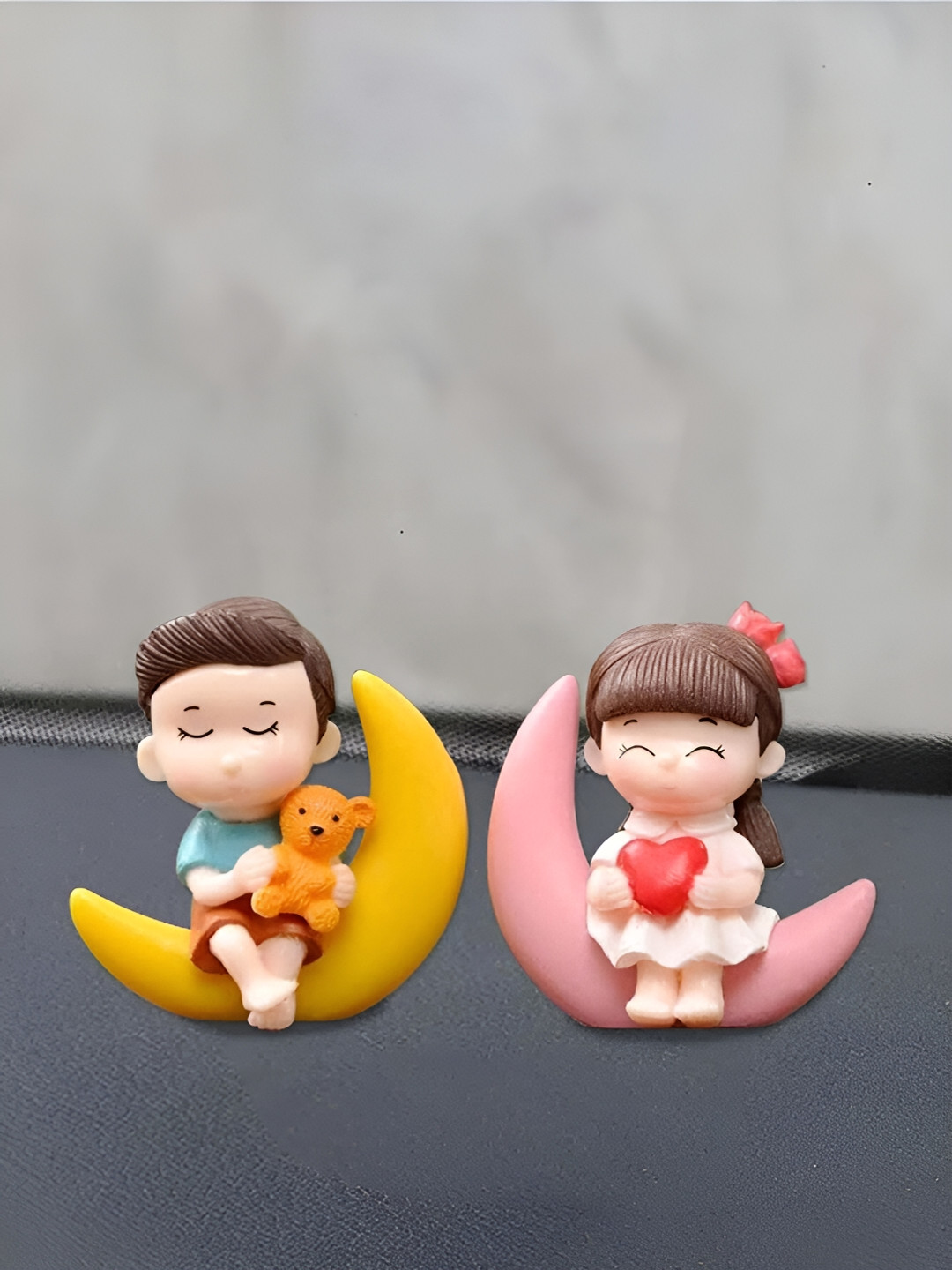 CraftVatika Love Moon Couple Pink Polyresin Matte Living Room Set of 2 Small Showpieces - 1.6 Inches