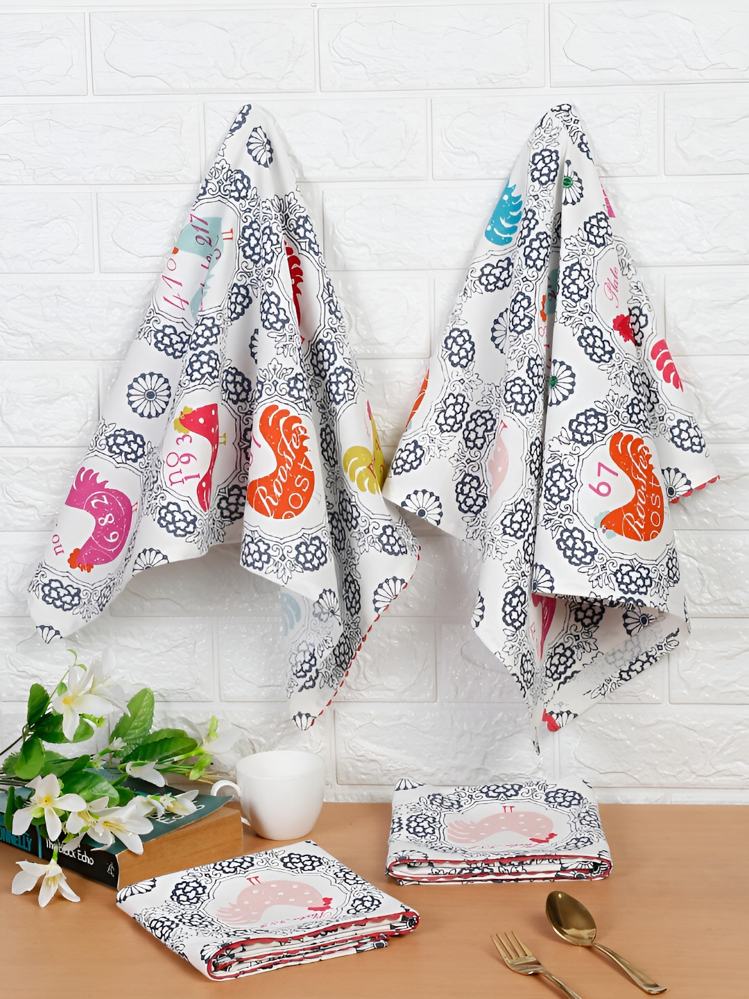 Ratan Cart White & Blue 4 Pieces Printed Cotton Kitchen Towels