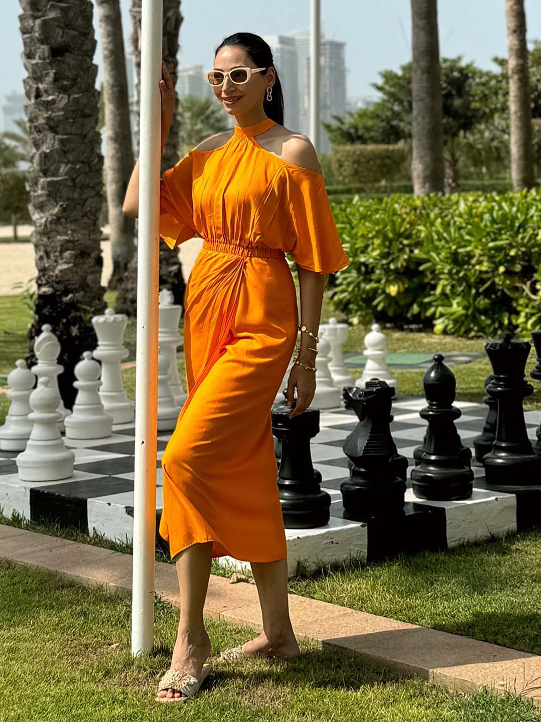 By The Bay Cold Shoulder Sleeves Sheath Midi Dress