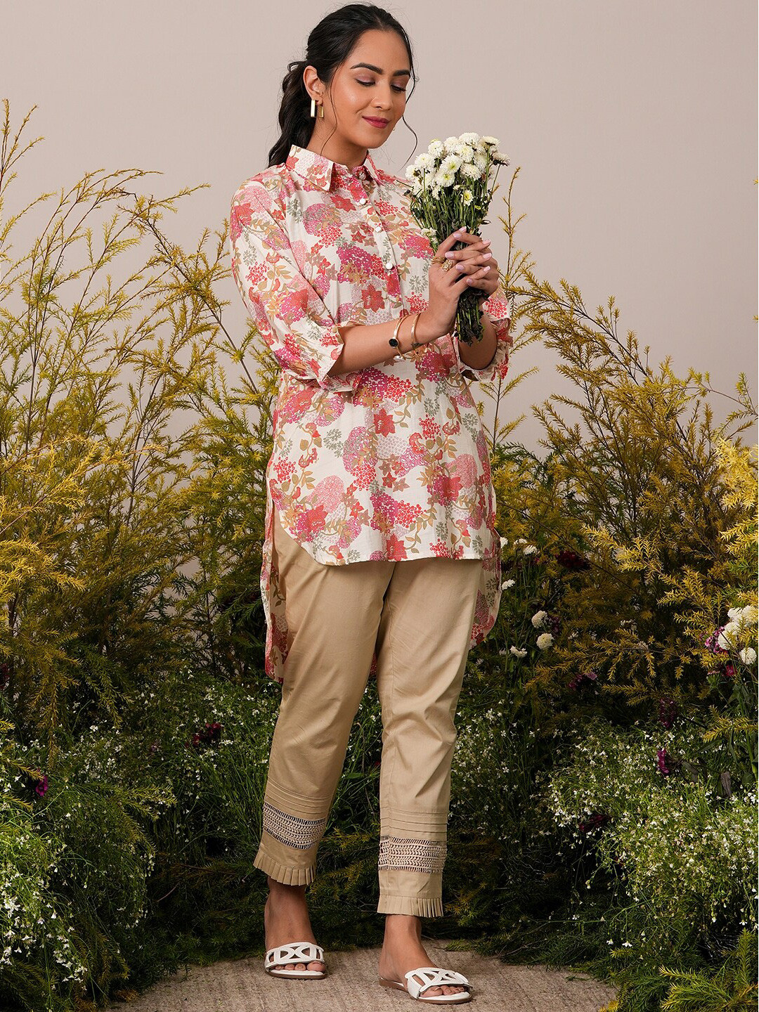 Libas Floral Printed Shirt Collar Three-Quarter Sleeves Pathani Kurti