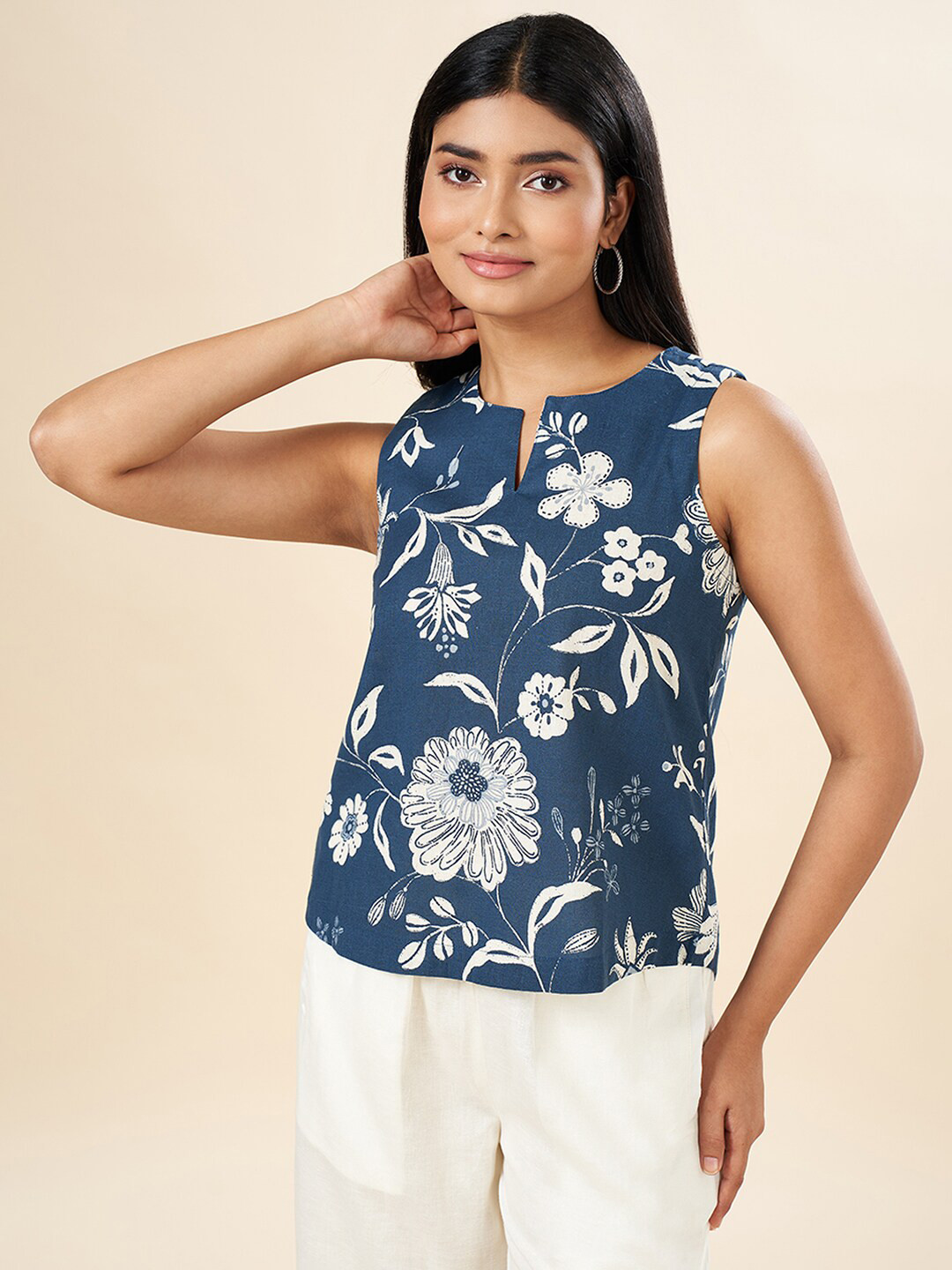 AKKRITI BY PANTALOONS Floral Printed Notch Neck Sleeveless Cotton Top