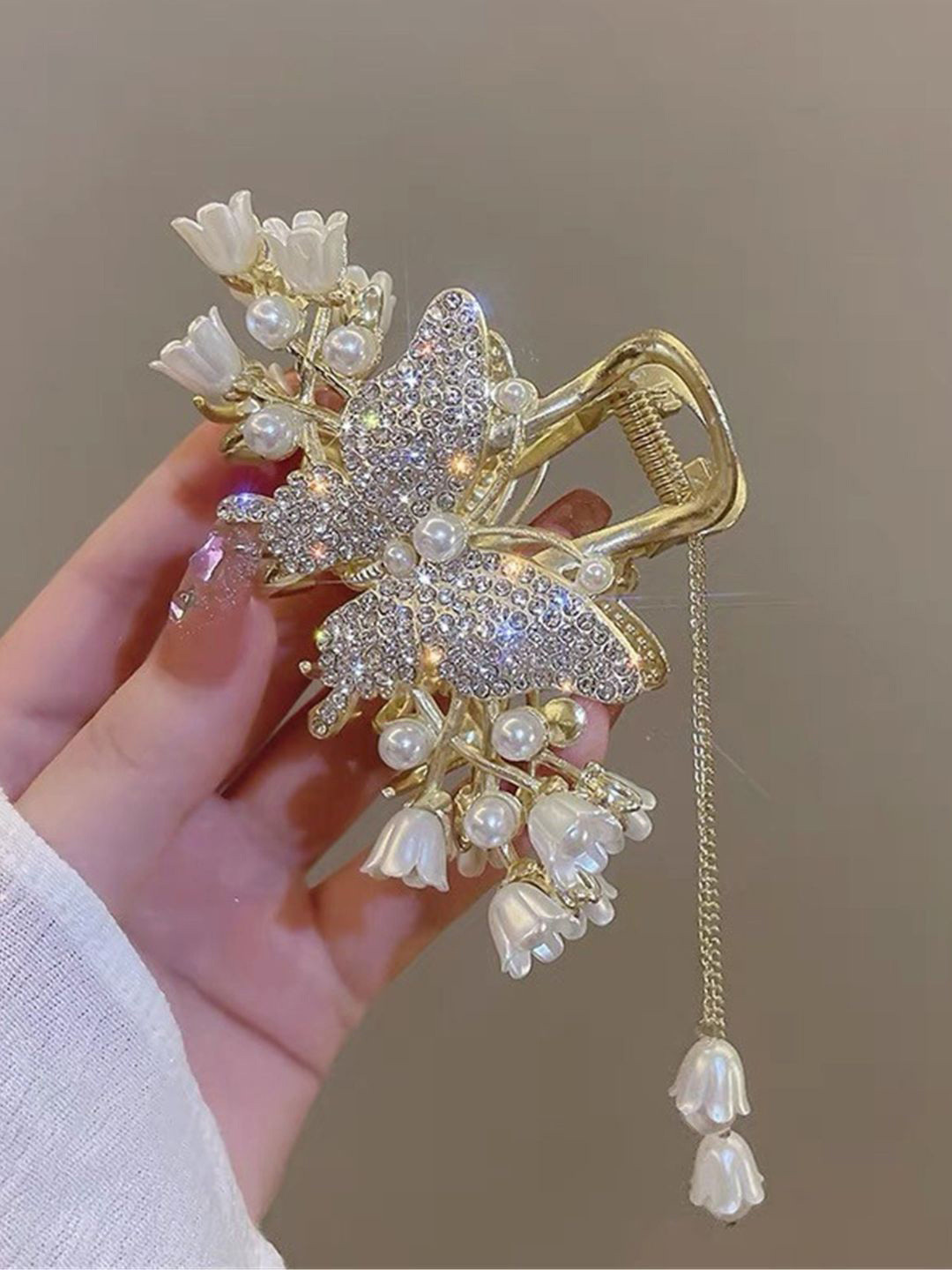 BAESD Embellished Claw Clip