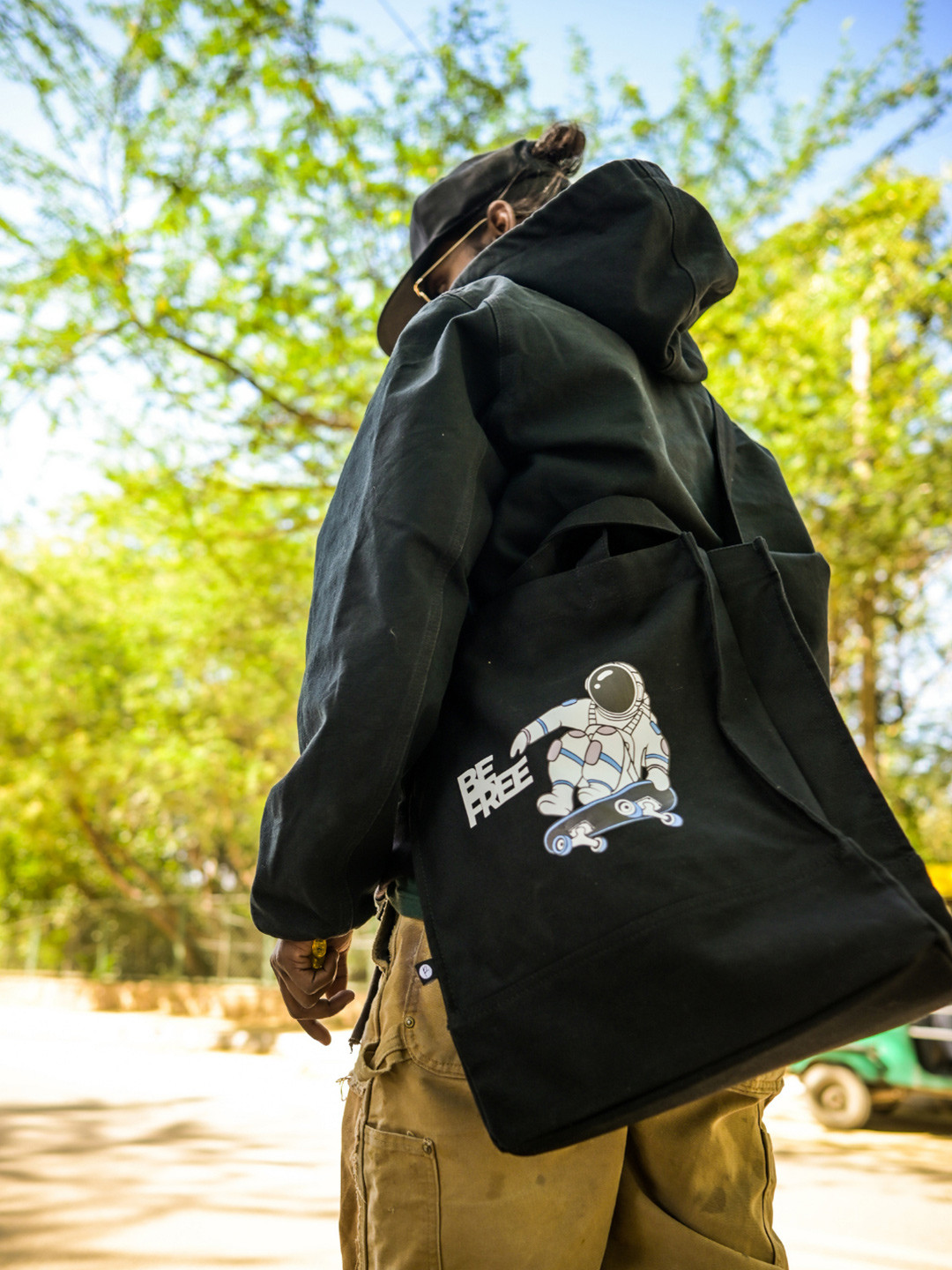 Primegear Graphic Printed Structured Tote Bag