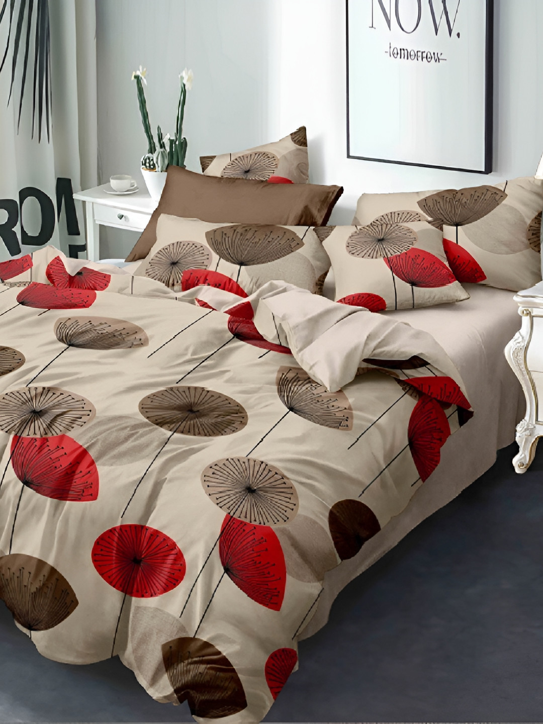 Laying Style Brown & Red Printed Cotton King Duvet Cover