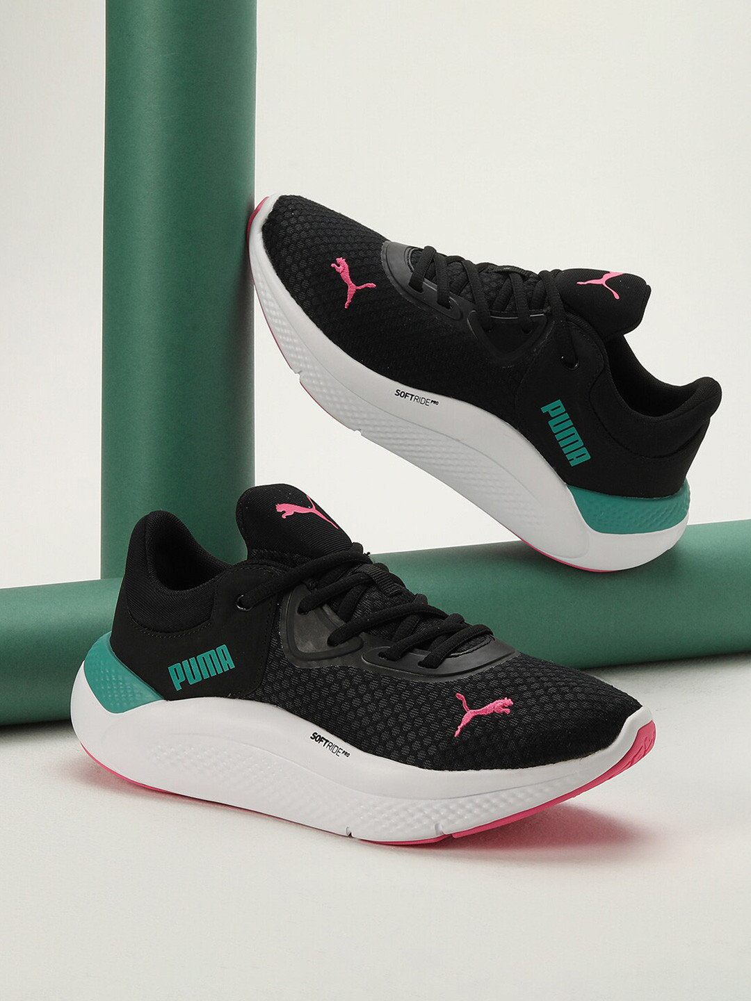 Puma Women SOFTRIDE Pro Running Shoes