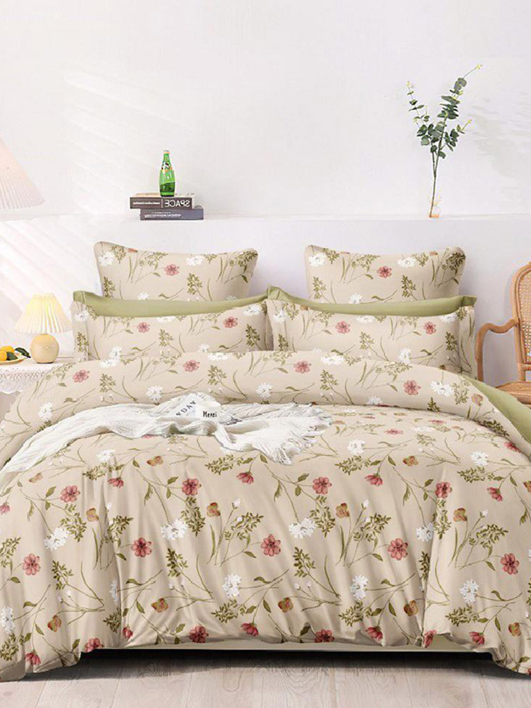 Laying Style 4 Pieces Beige & Green Floral Printed Cotton Bedding Set