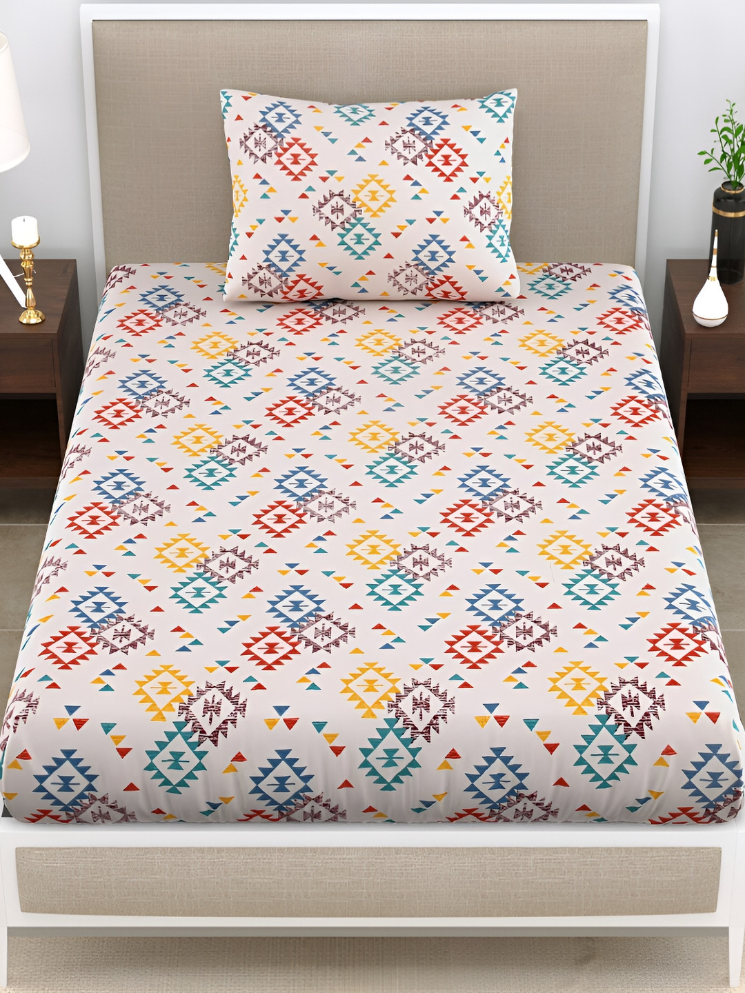 EasyGoods Merino White Geometric Polycotton 210 TC Single Fine Bedsheet with a Pillow Cover-90 x 60 inches
