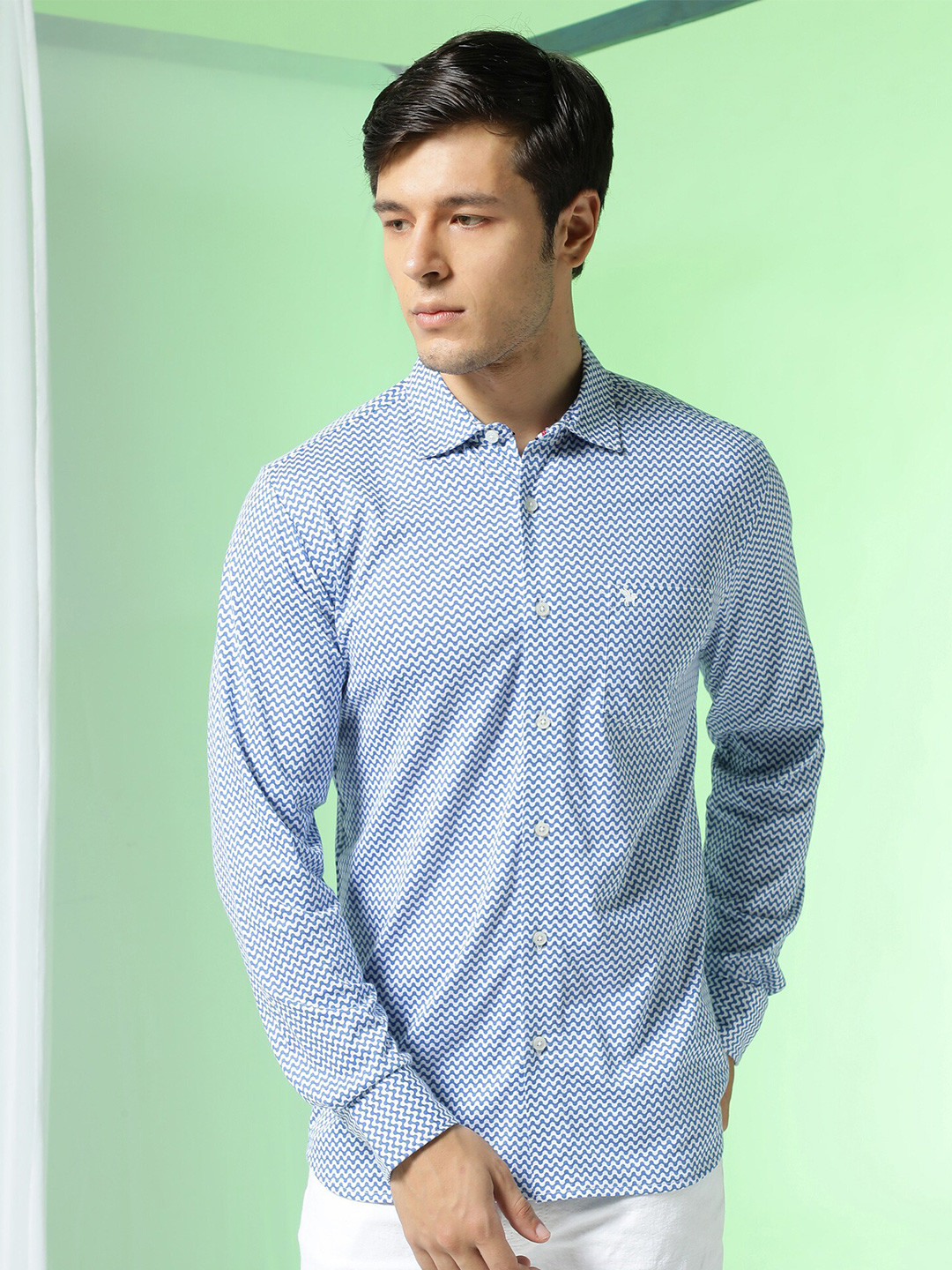 Markle Moro Slim Fit Striped Button-Down Collar Cotton Casual Shirt