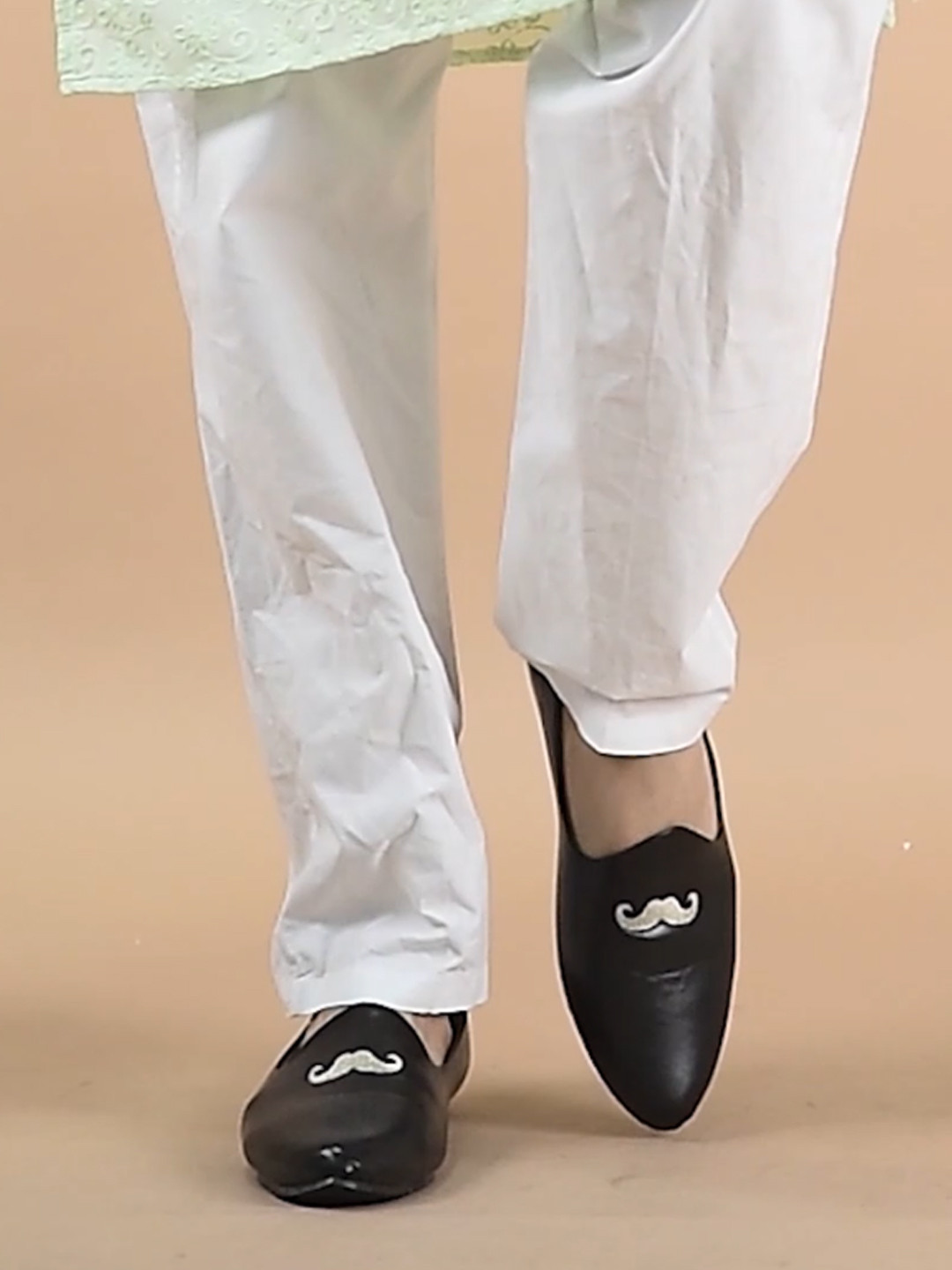 FAUSTO Boys Pointed Toe Lightweight Mojaris