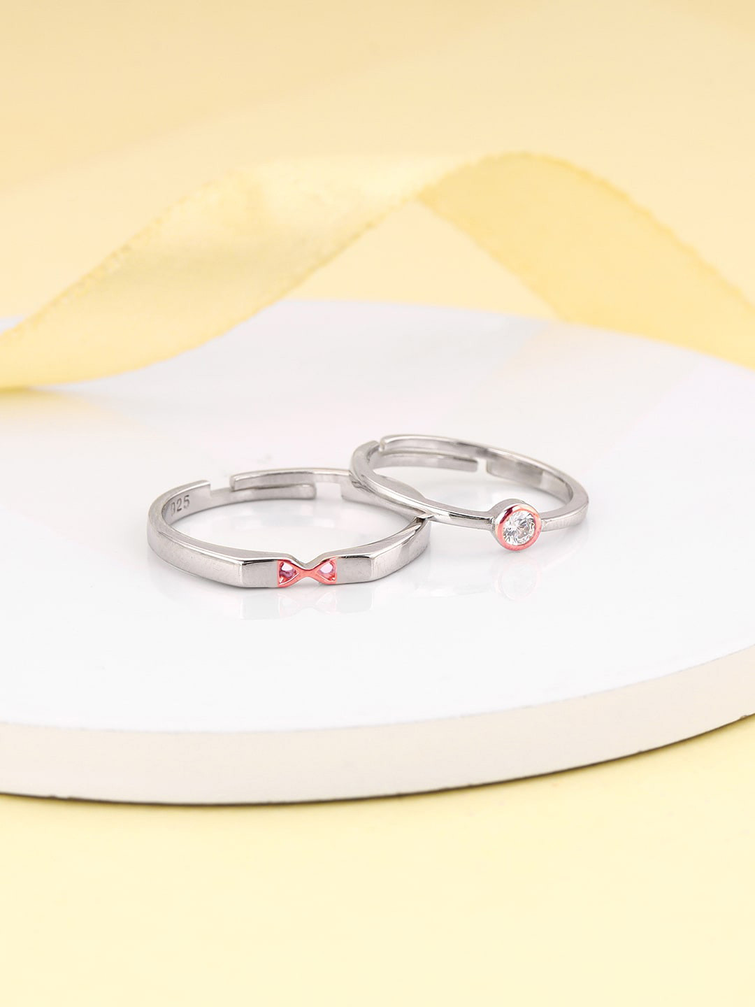 GIVA Set of 2 925 Sterling Silver Rhodium-Plated Stone Studded Couple Finger Rings