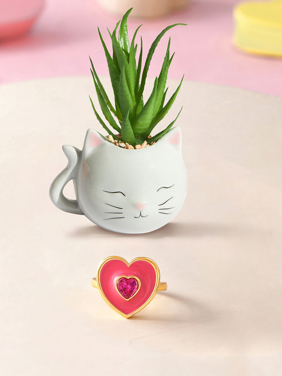 Voylla White 2 Pieces Valentine's Day Gift Set