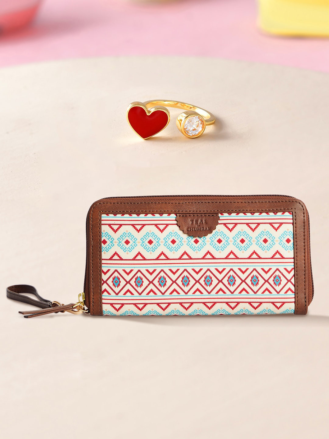 Voylla White 2 Pieces Valentine's Day Gift Set