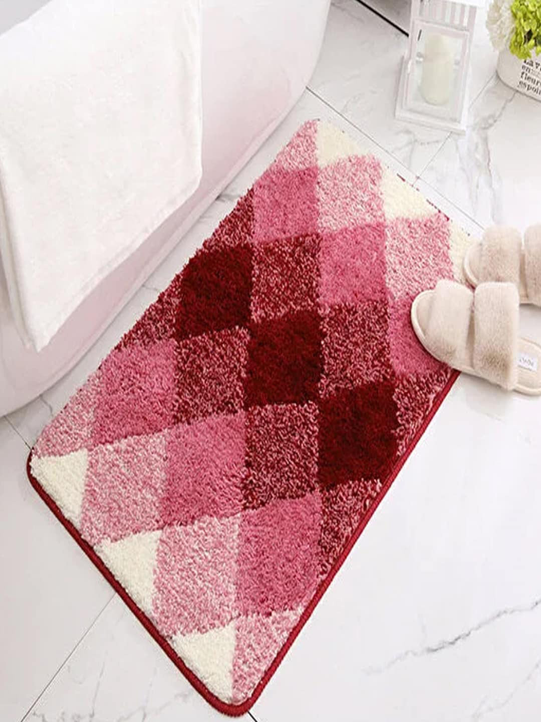 Kuber Industries Red & Pink Geometric Printed Extra Soft Bath Rug