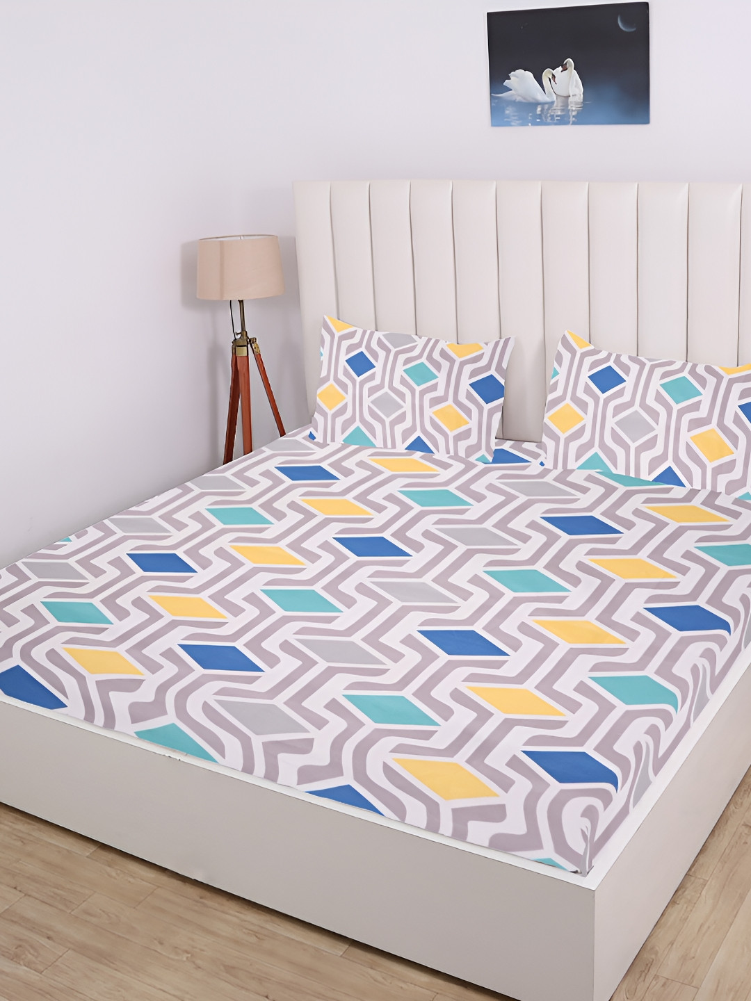 RD TREND Yellow Geometric Cotton 210 TC Fitted King Fine Bedsheet with 2 Pillow Covers-100 x 90 inches