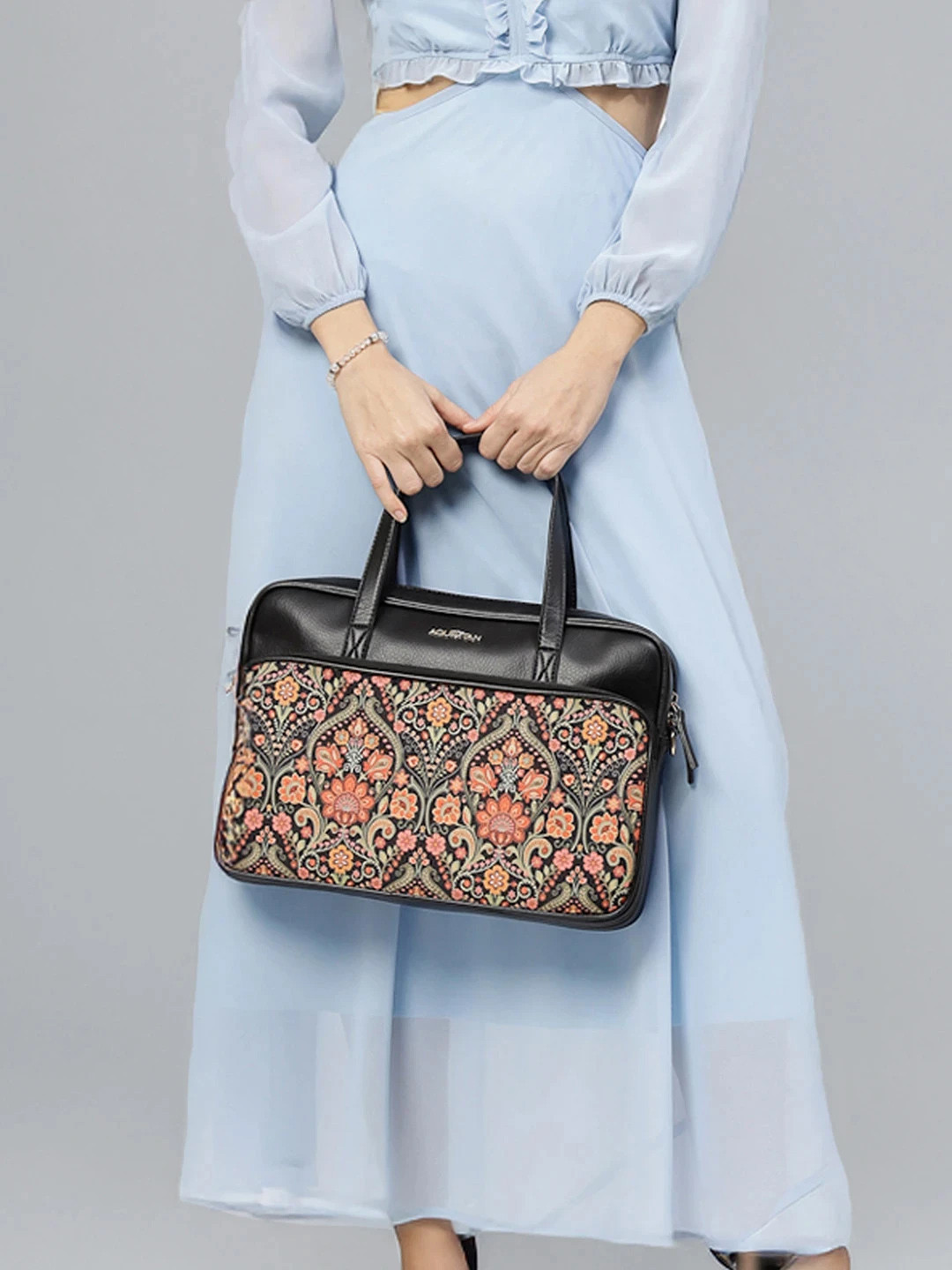 AQUATAN Women Printed Vegan Leather Laptop Bag
