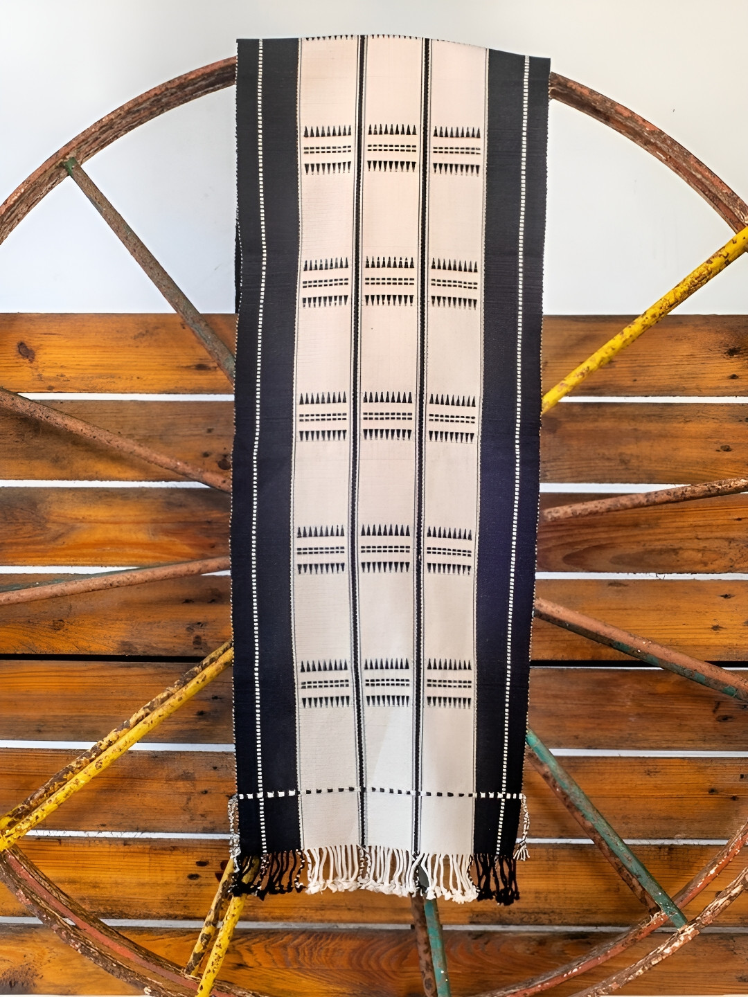 Peepul Tree Black & Beige Striped Printed Pure Cotton Table Runner