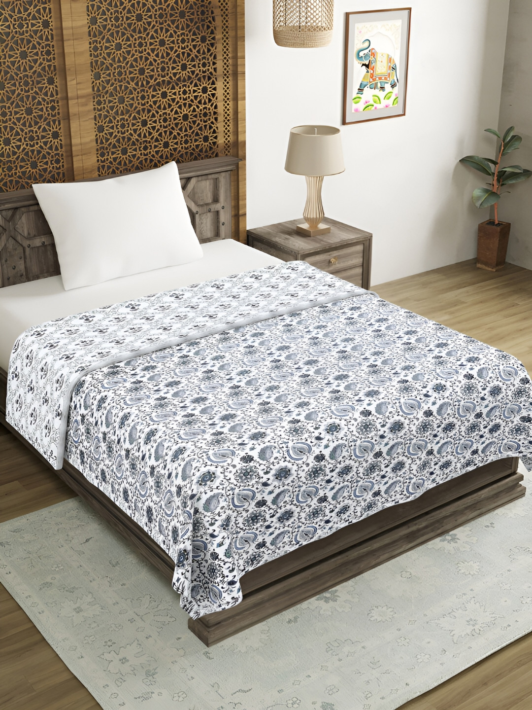 Sangria Floral AC Room 150 GSM Double Bed Dohar