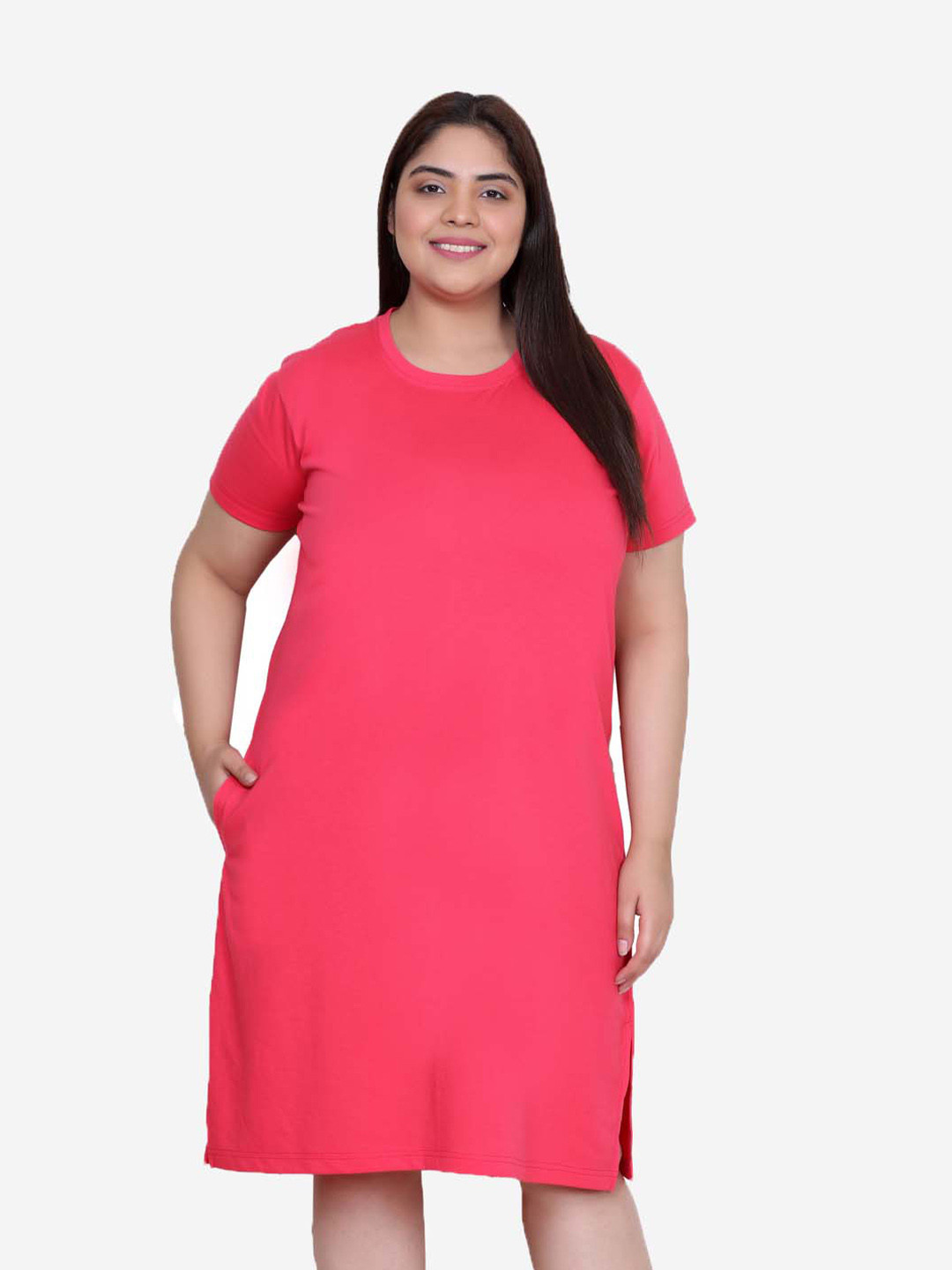 IN Love Plus Size Round Neck T-shirt Nightdress
