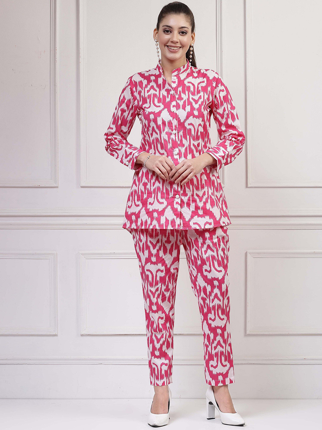 Get Glamr Abstract Printed Pure Cotton Shirt With Trousers
