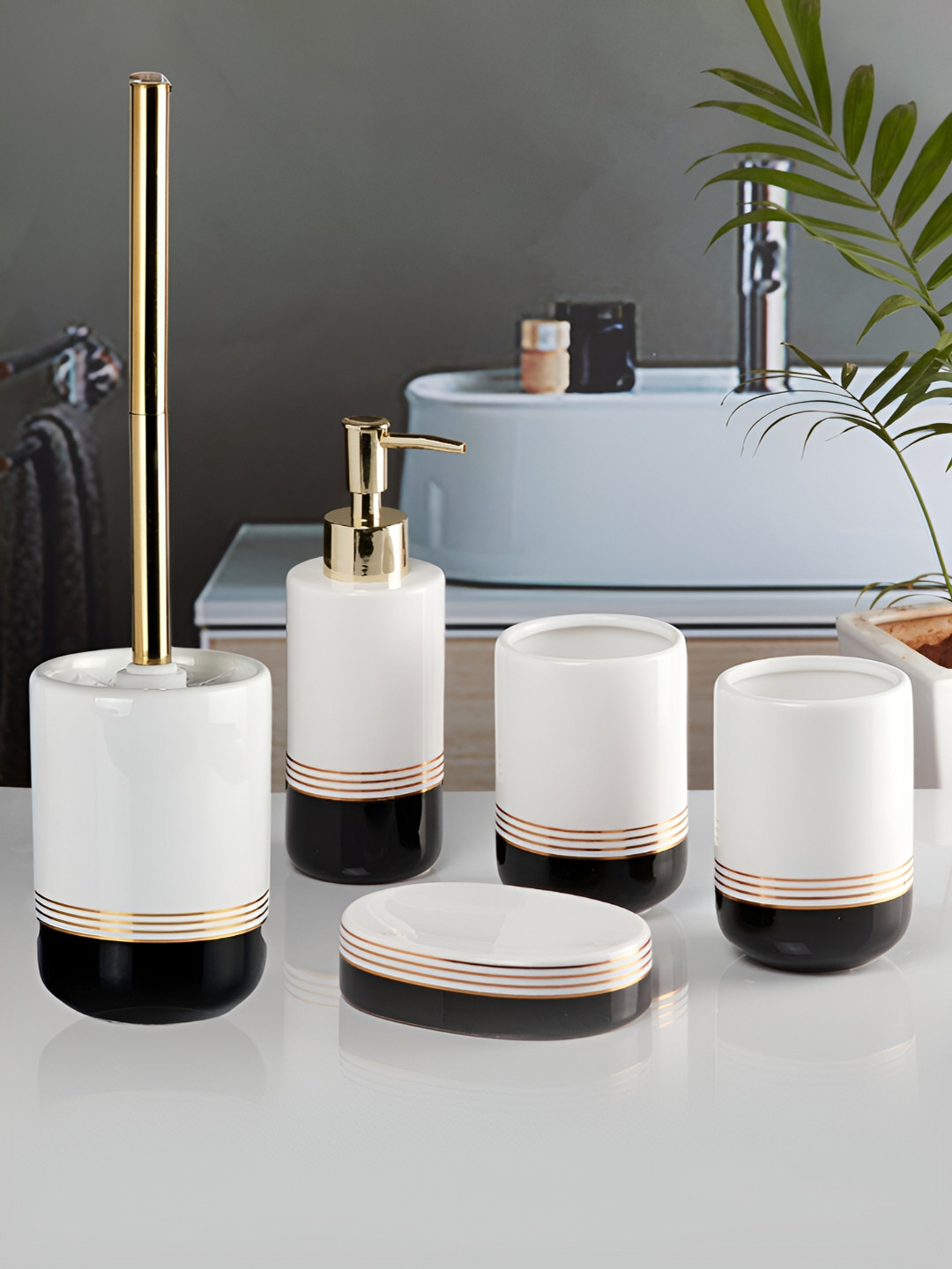 Kookee White& Black Geometric Ceramic Glossy Contemporary Bath Accessories Set