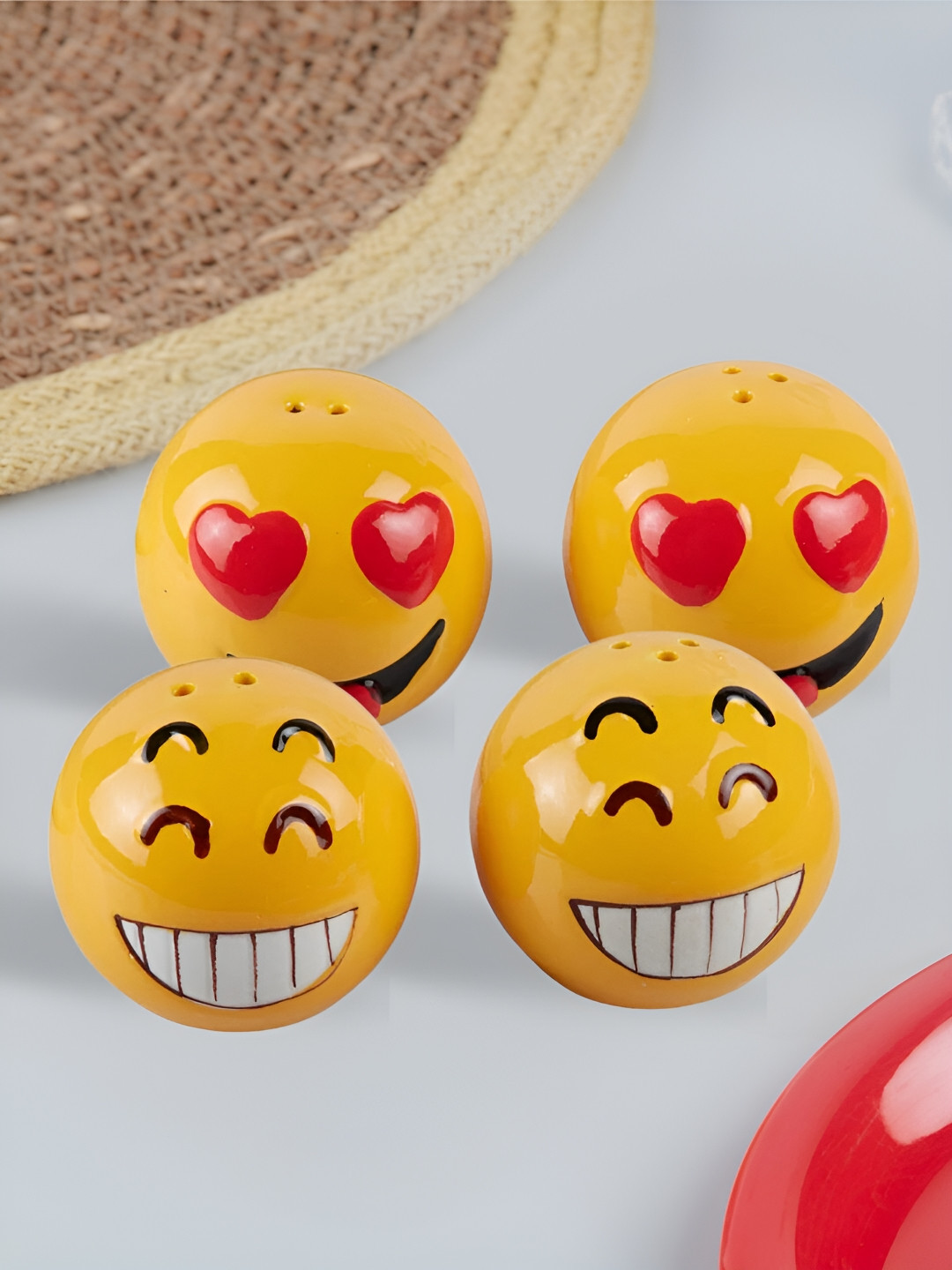 Kookee Yellow 2 Pieces Ceramic Dishwasher Safe Salt and Pepper Shakers