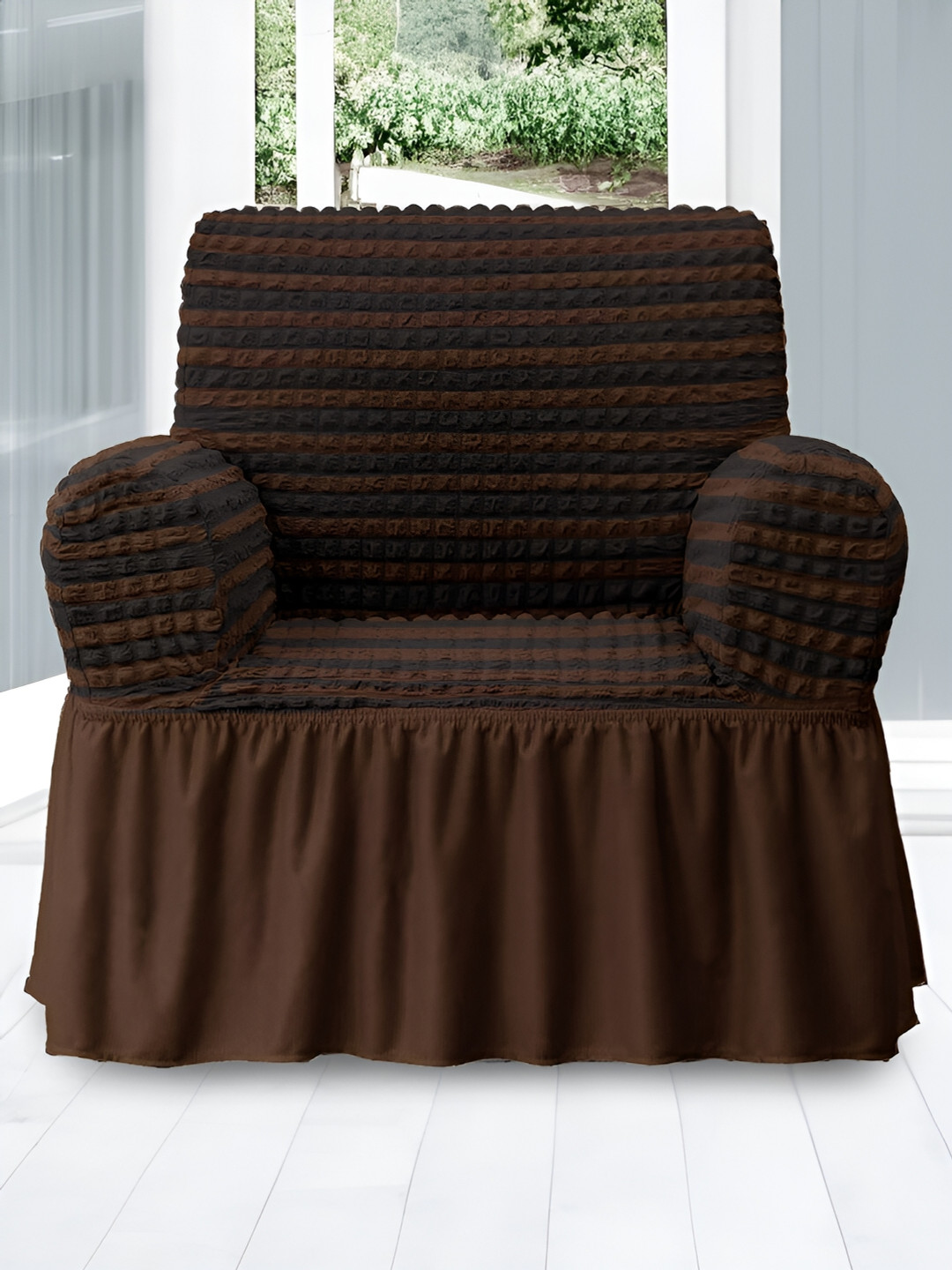 Aura Brown & Black Stretchable Bubble Seater Sofa Cover With Skirt