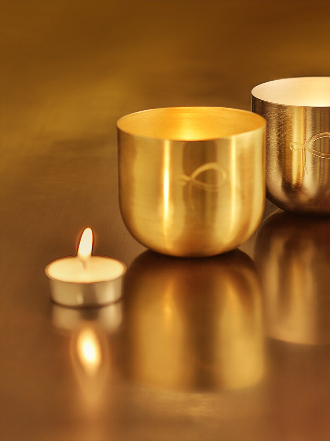 Perenne Design Gold Toned Etched Votive Tea Light Candle Holder