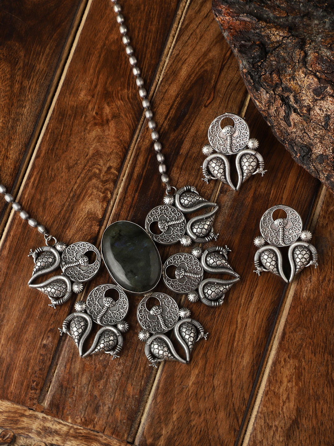 PATOLA BY VJ 92.5 Silver Plated Jewellery Set