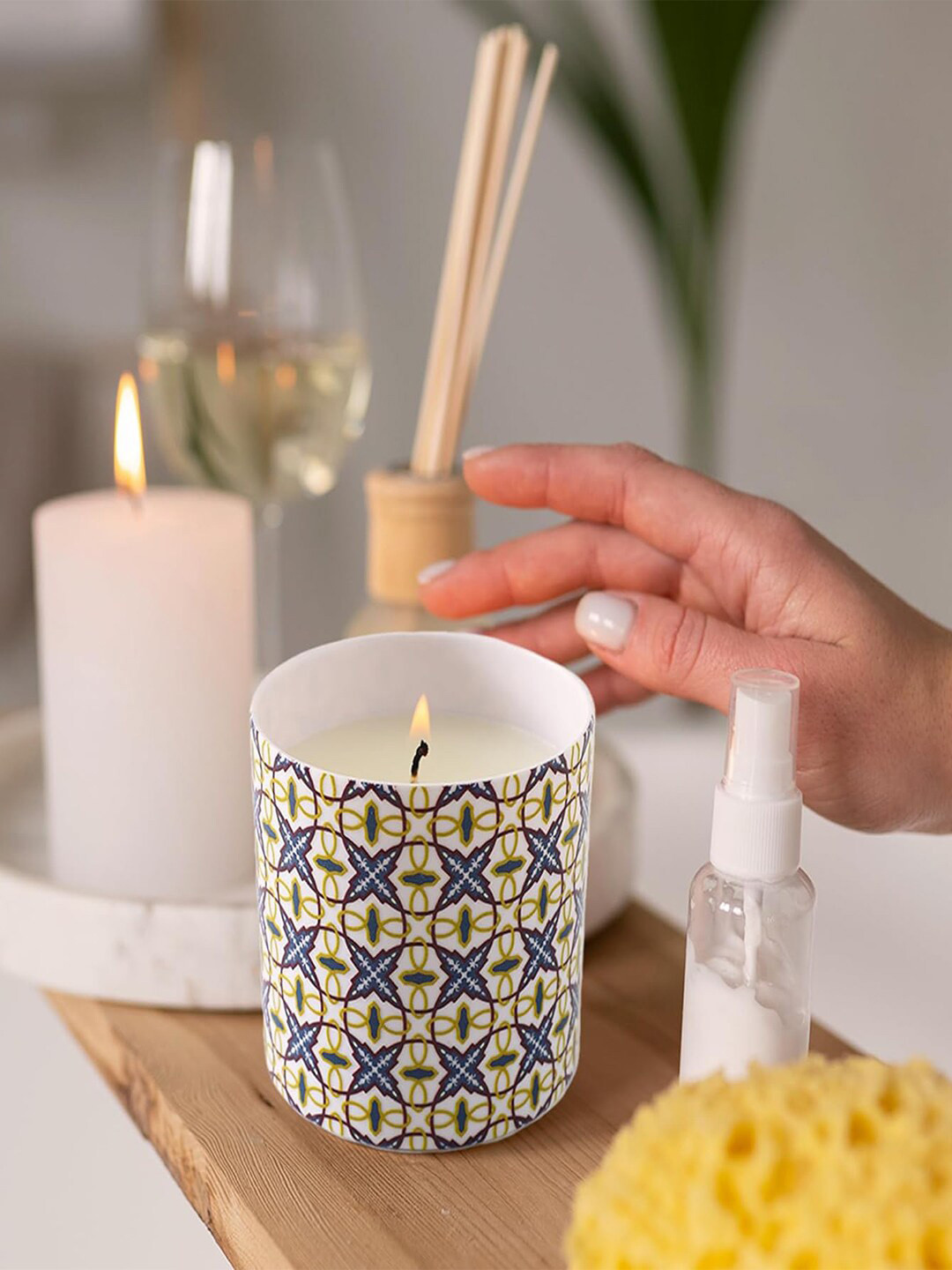 Kuber Industries For Wedding Valentines Day Gifts White Peach Oolong Jar Candles