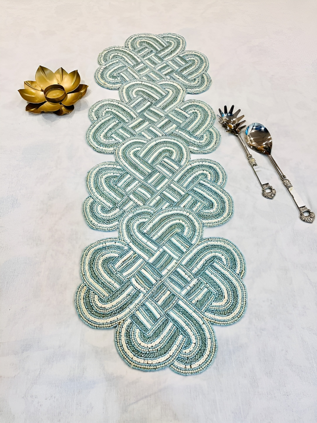 YWULY Blue & White Floral Beads Embellished Abstract Shape Table Runner