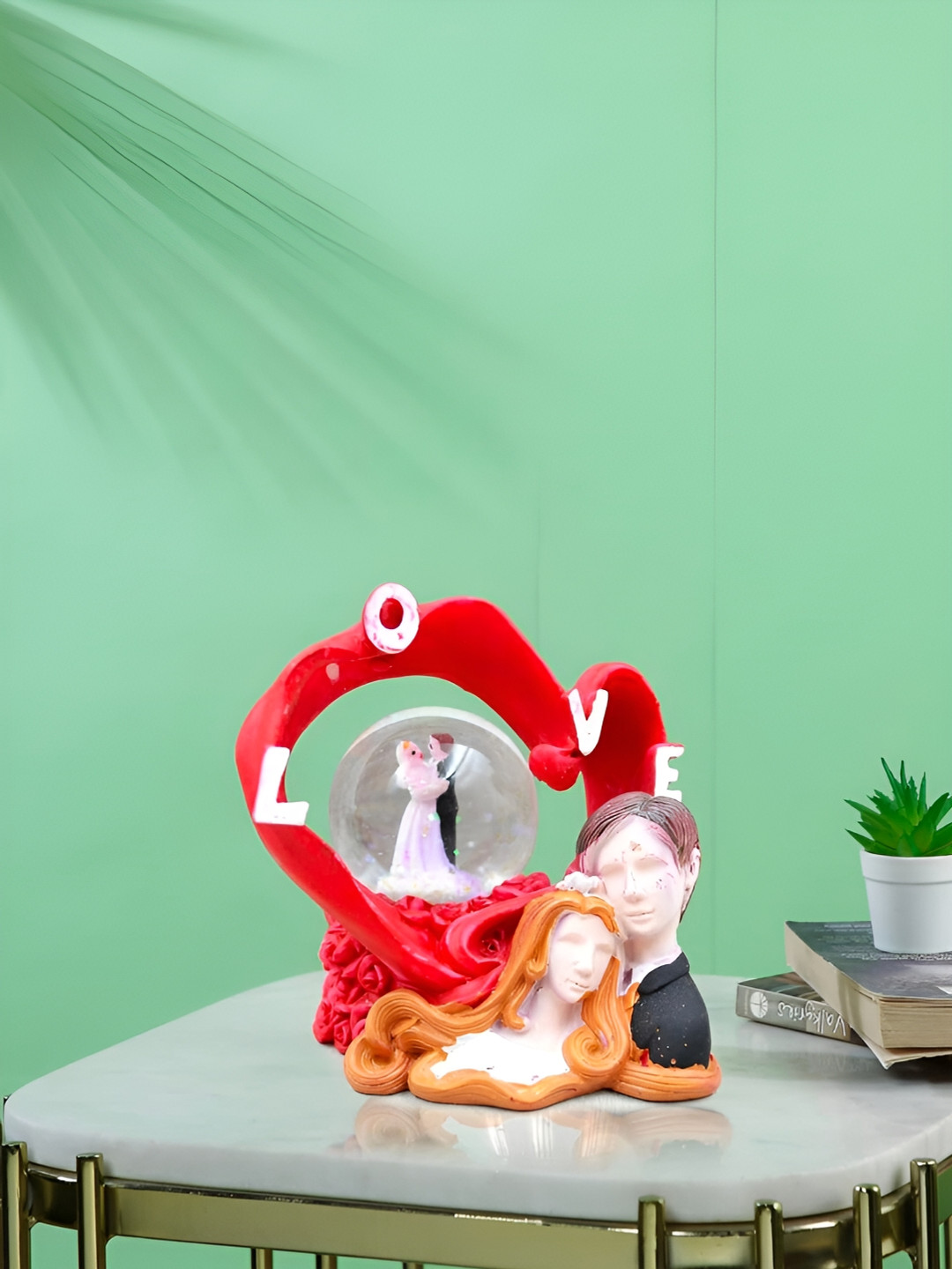 CraftVatika Romantic Miniature Red Polyresin Glossy Home Office Tiny Showpiece - 3.7 Inches