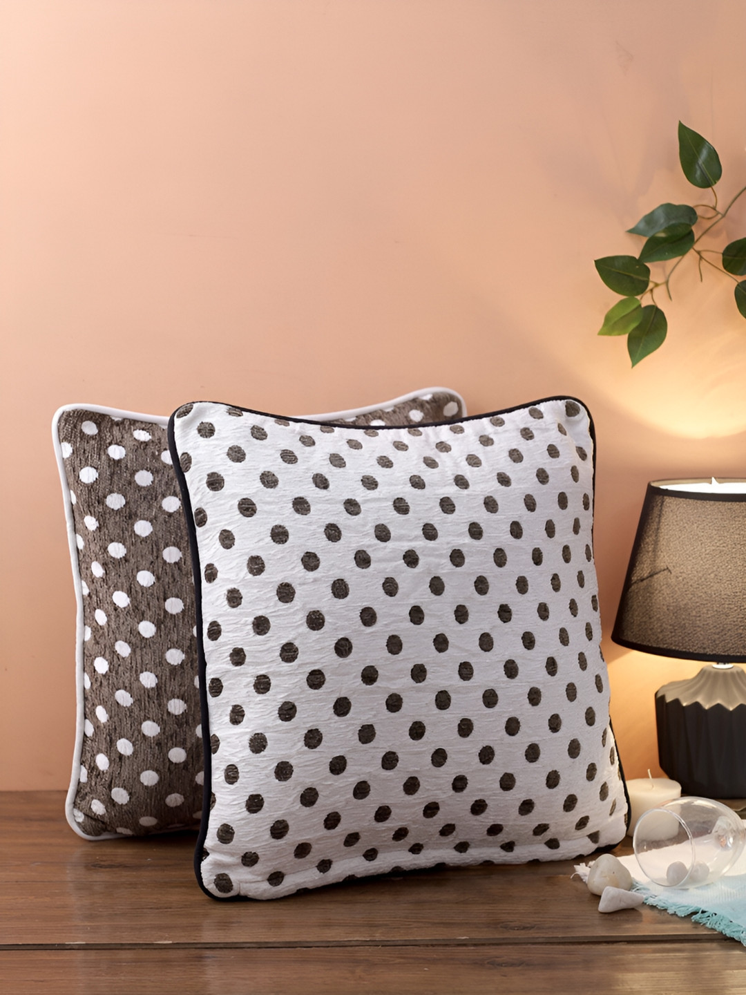 Aura Chenille Polka Dots Polyester Washable 2 Pcs Textured Cushion Covers - 15.7 x 15.7 In