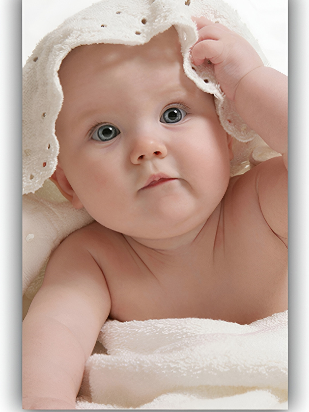 PnF Beige & white Cute Baby Wall Stickers