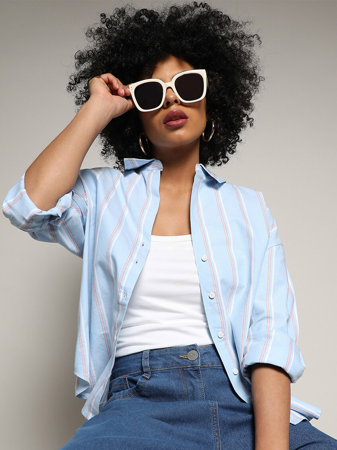 Campus Sutra Spread Collar Long Sleeves Modern Boxy Striped Casual Cotton Shirt