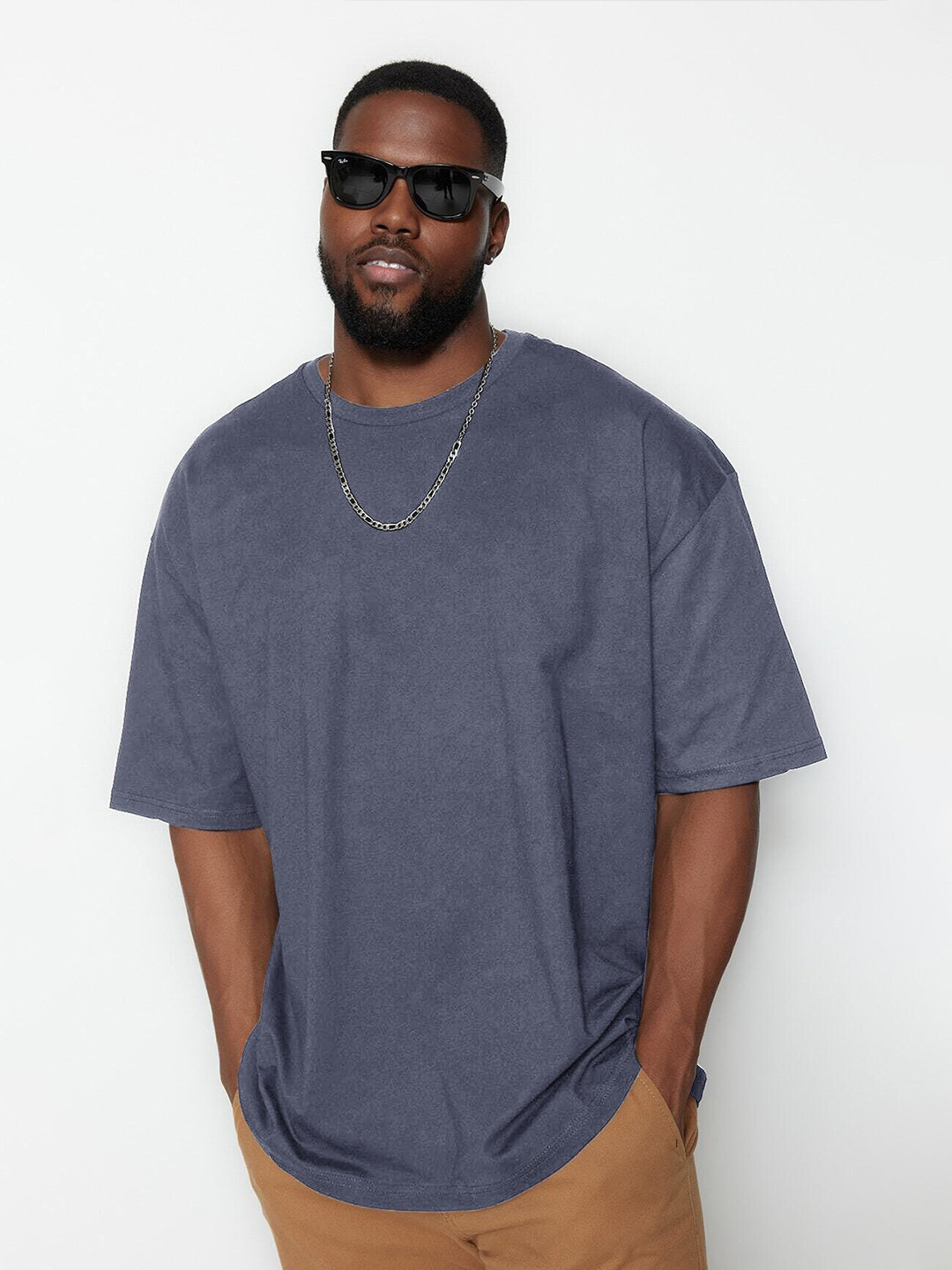Trendyol Plus Size Round Neck Cotton T-shirt