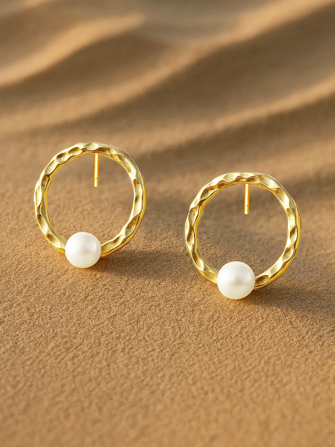 TOKYO TALKIES X rubans FASHION ACCESSORIES Gold-Plated Circular Hoop Earrings