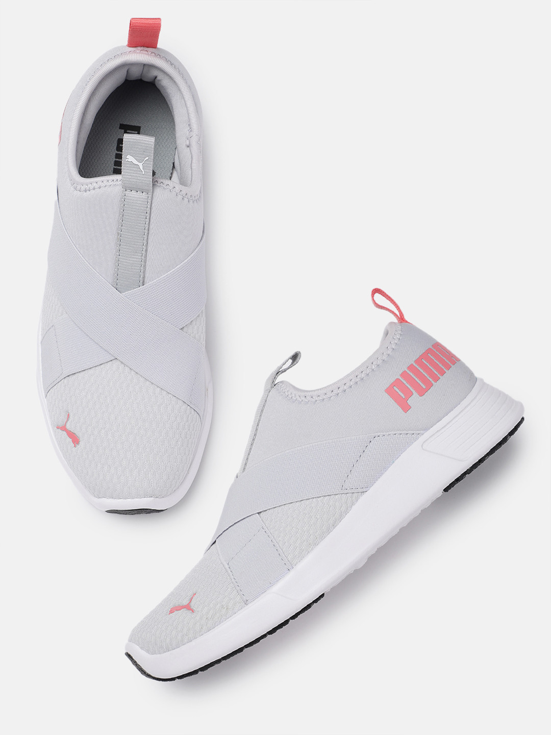 Puma Women Textured Runwise Slip-On Sneakers