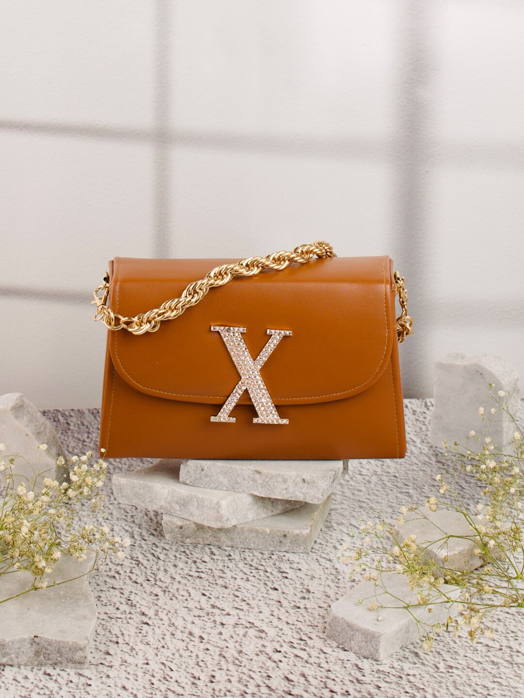 NR By Nidhi Rathi X Embellished Box Clutch