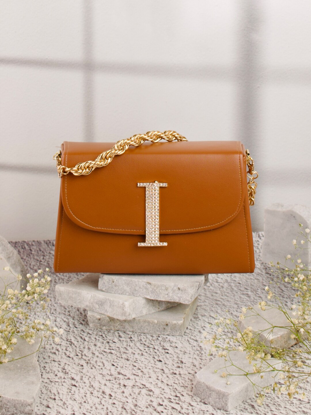 NR By Nidhi Rathi I Embellished Box Clutch