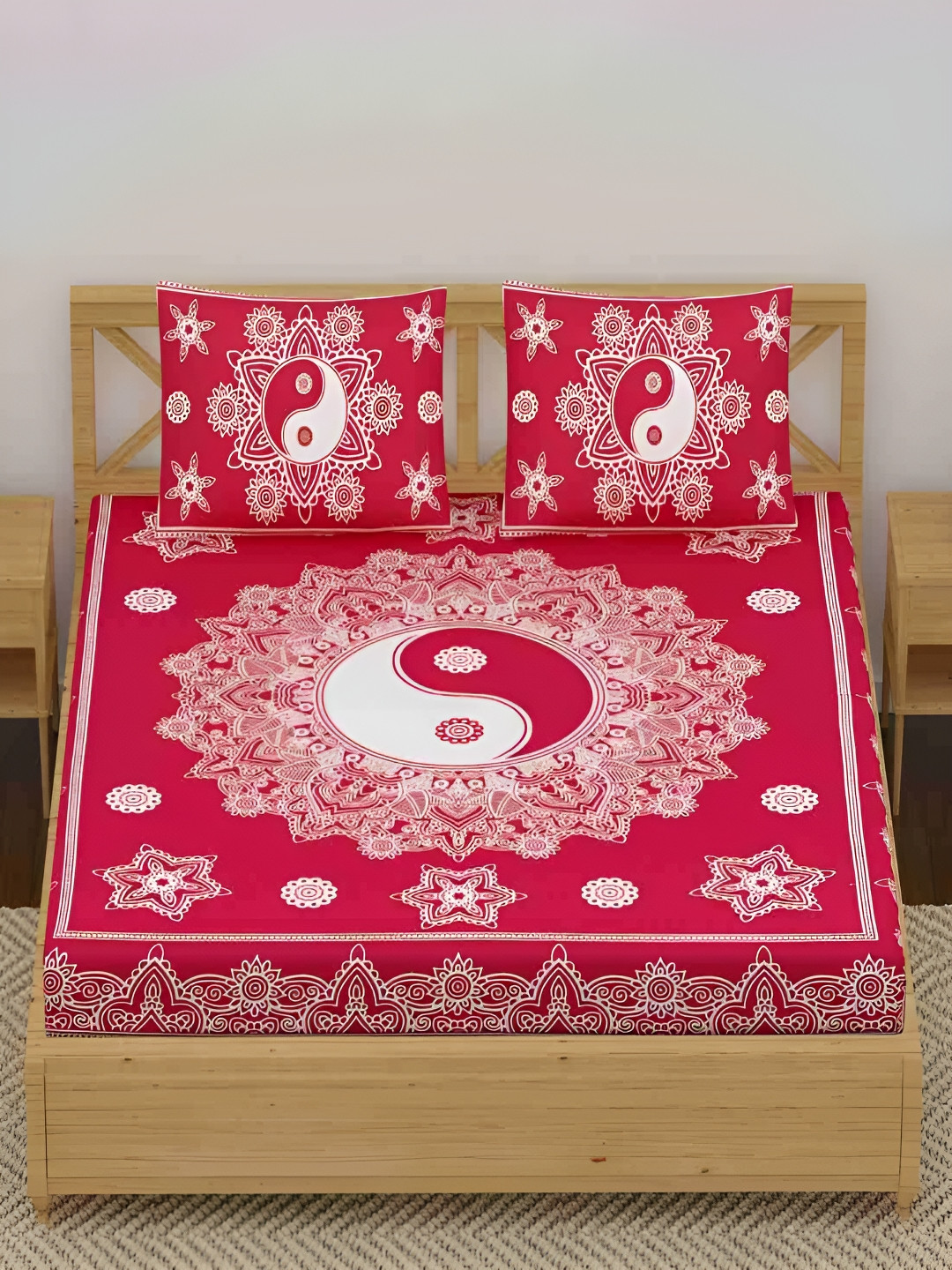 Runjhun Red Paisley Cotton 144 TC Queen Bedsheet with 2 Pillow Covers-90 x 39 inches
