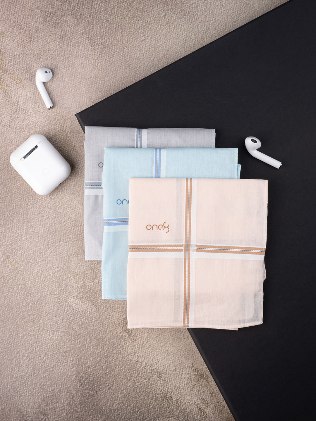 One8 Men Pack Of 3 Cotton Anti-Bacterial Handkerchiefs