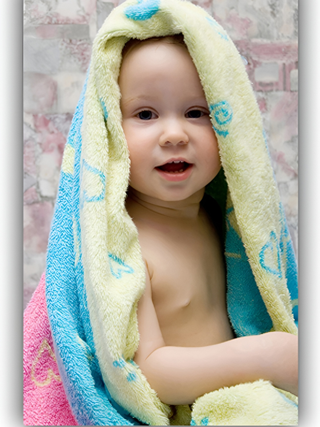 PnF Beige & Yellow Cute Baby Paper Wall Sticker